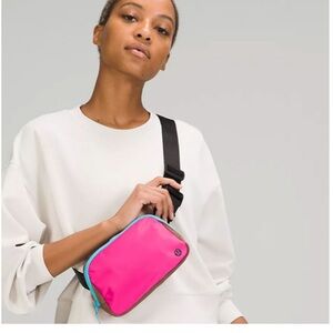 Lululemon belt bag